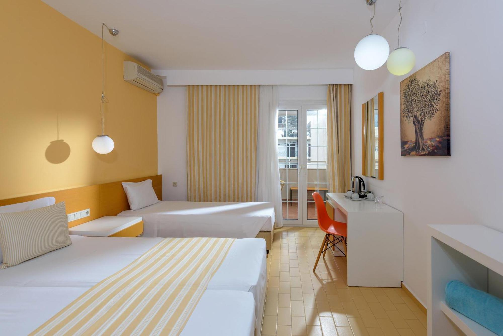 Zeus Hotels Palm Beach Stalida Exterior foto