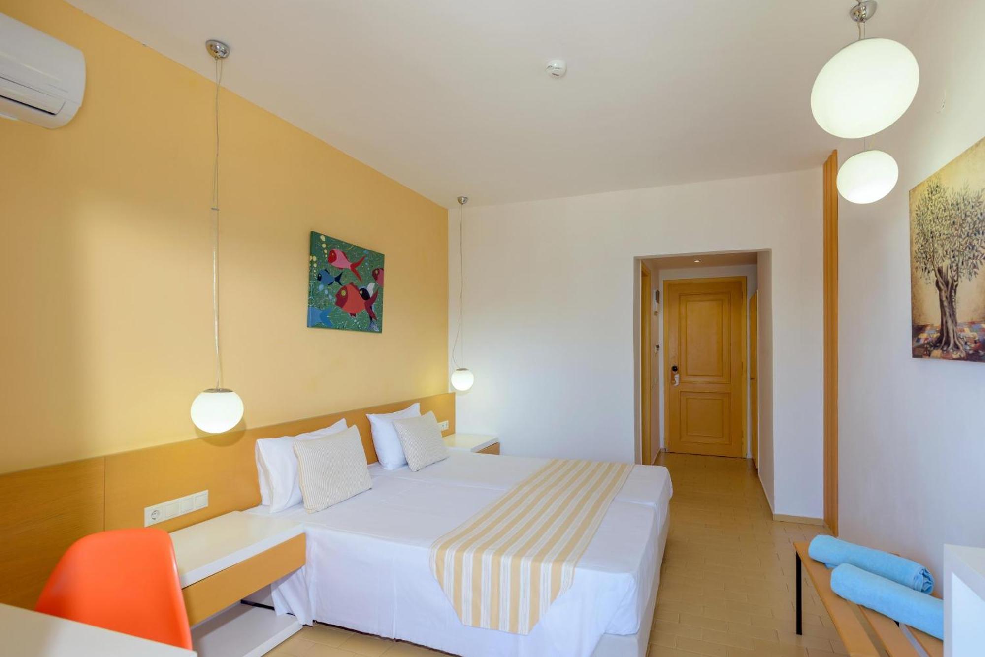 Zeus Hotels Palm Beach Stalida Exterior foto